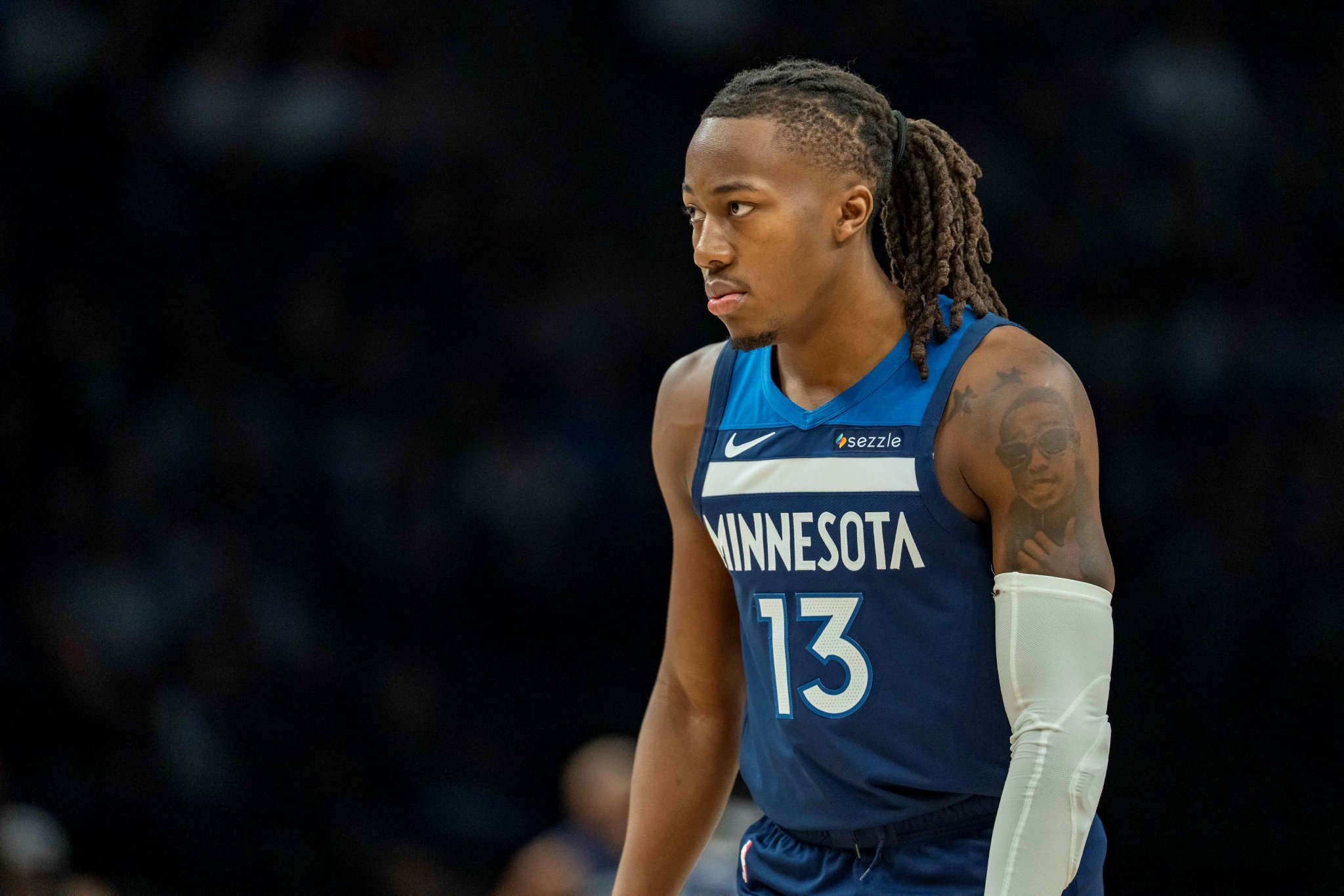 火箭不出伊森！森林狼用迪林厄姆+米勒+4次轮等筹码换来道苏姆