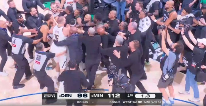 Skip：1-3落后的约基奇虽然展示自尊 但他对麦丹动手的行为不可取