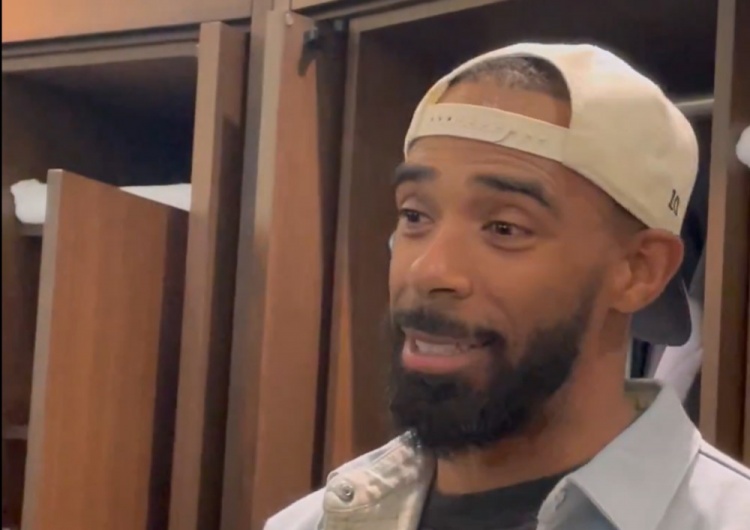 康利笑谈最后一传：我的失误和责任 看到接球的是麦丹我心里一惊