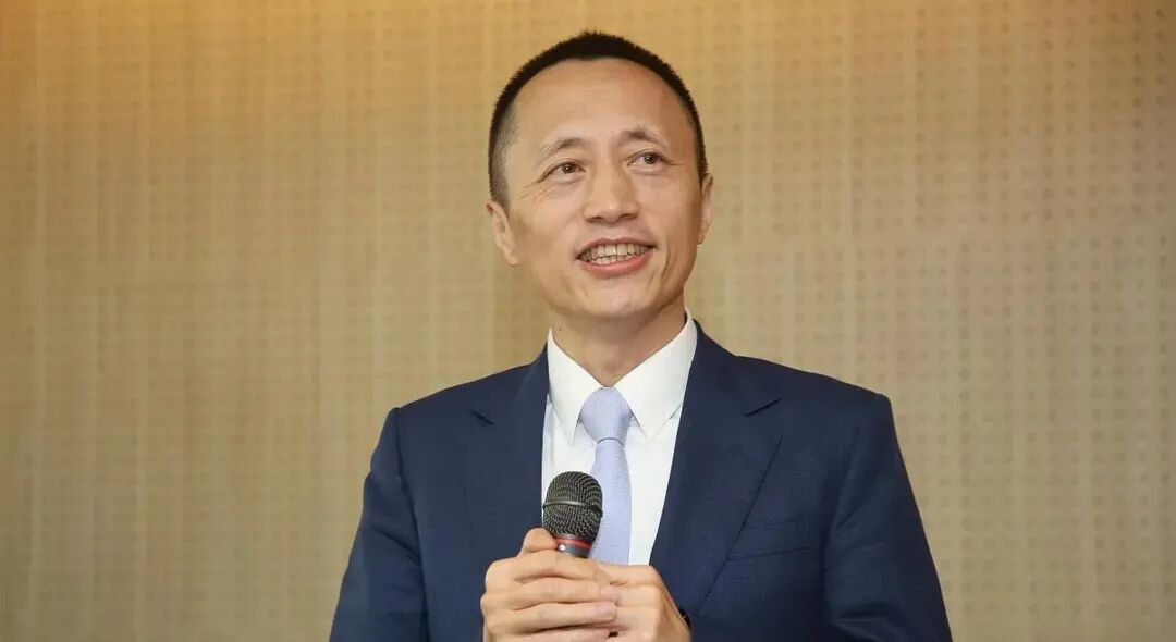 万科暗仓分赃录：郁亮“月薪1万”背后的百亿掏空术