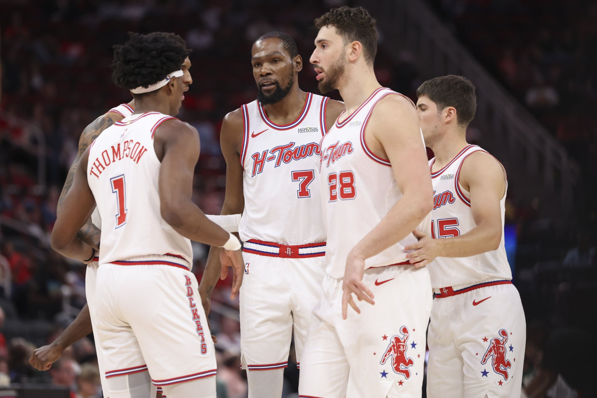 火箭又该做大交易了？字母可以 但伦纳德&米切尔绝不值得掏空家底