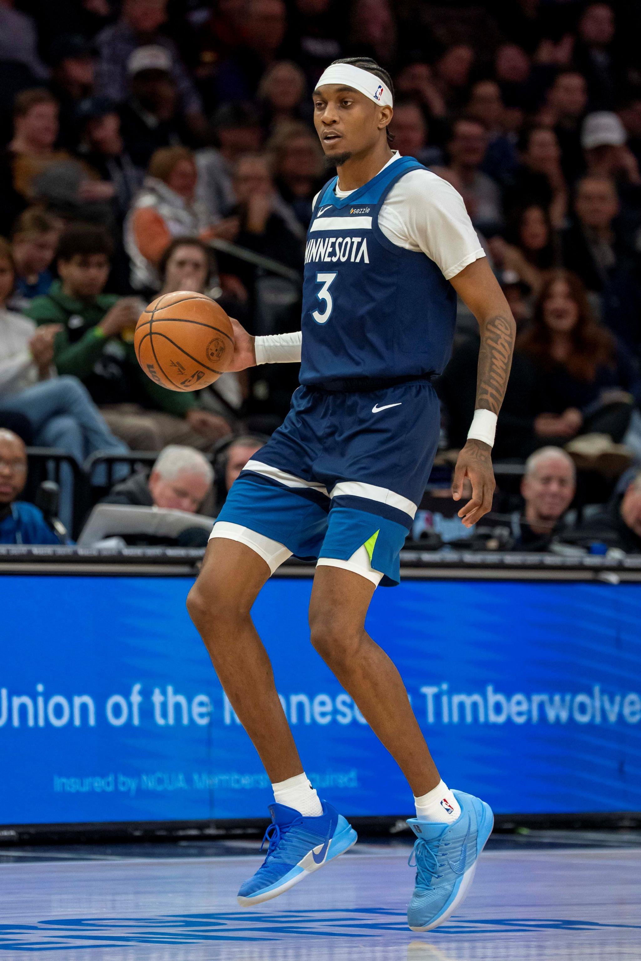 没啥影响力！麦克丹尼尔斯11中5得13分3板 正负值-25并列最低