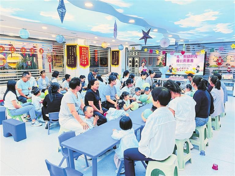 民乐县妇幼保健院早教中心开展亲子活动。本版图片由省卫生健康委提供