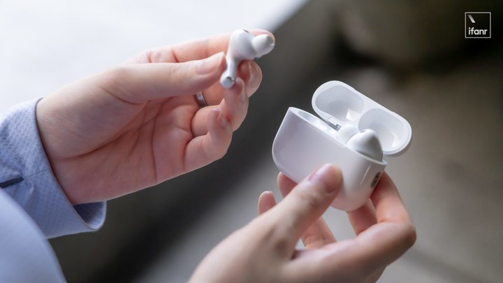 AirPods Pro 3