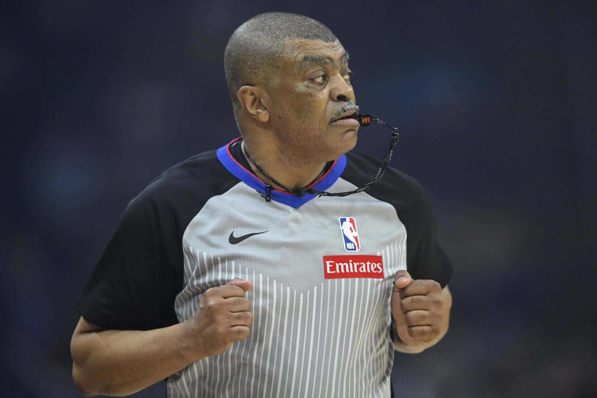 NBA官方：名哨“托尼兄弟”将担任湖人VS雷霆G4的主裁判
