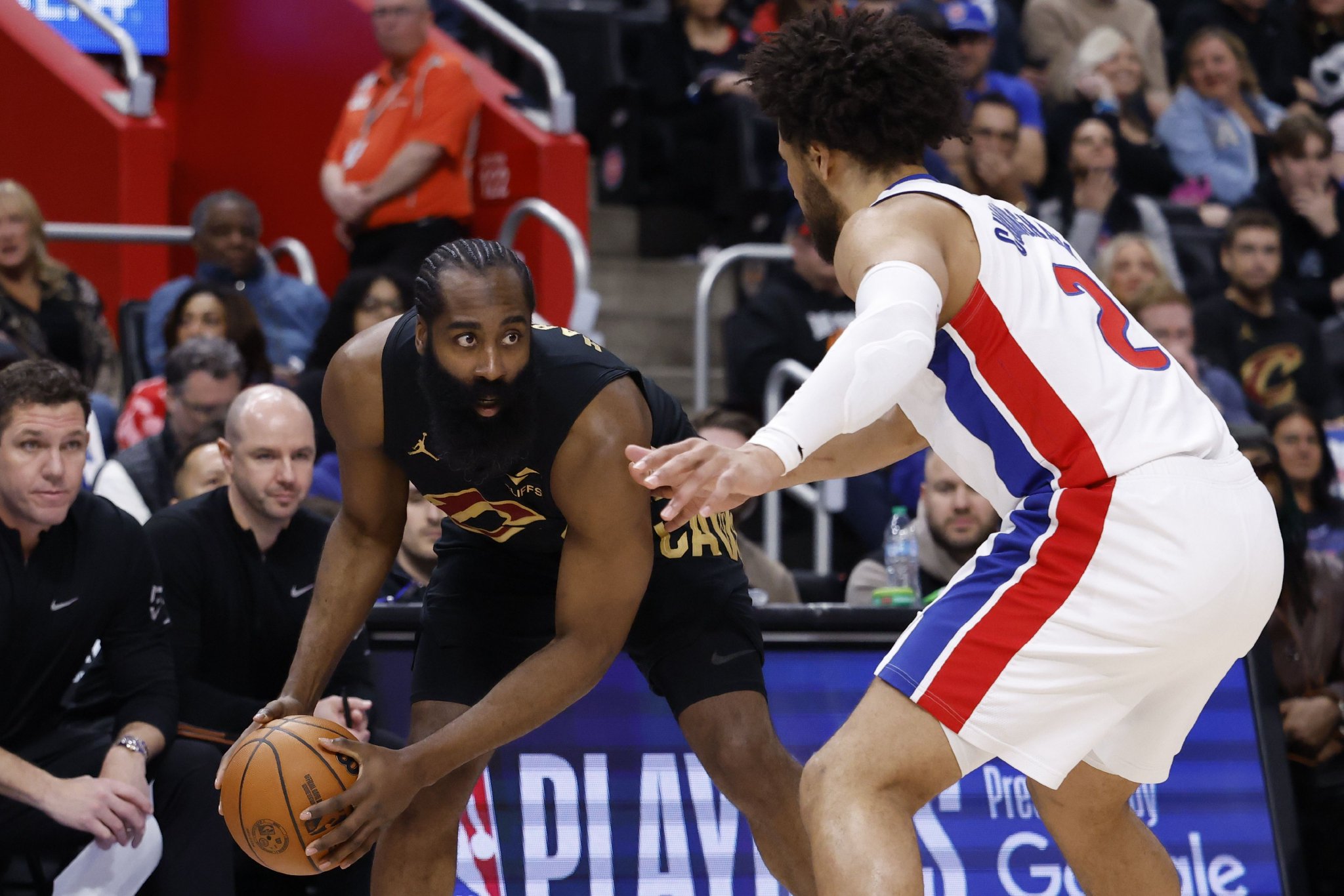 NBA彩经：活塞客胜骑士获赛点 雷霆轻松横扫湖人