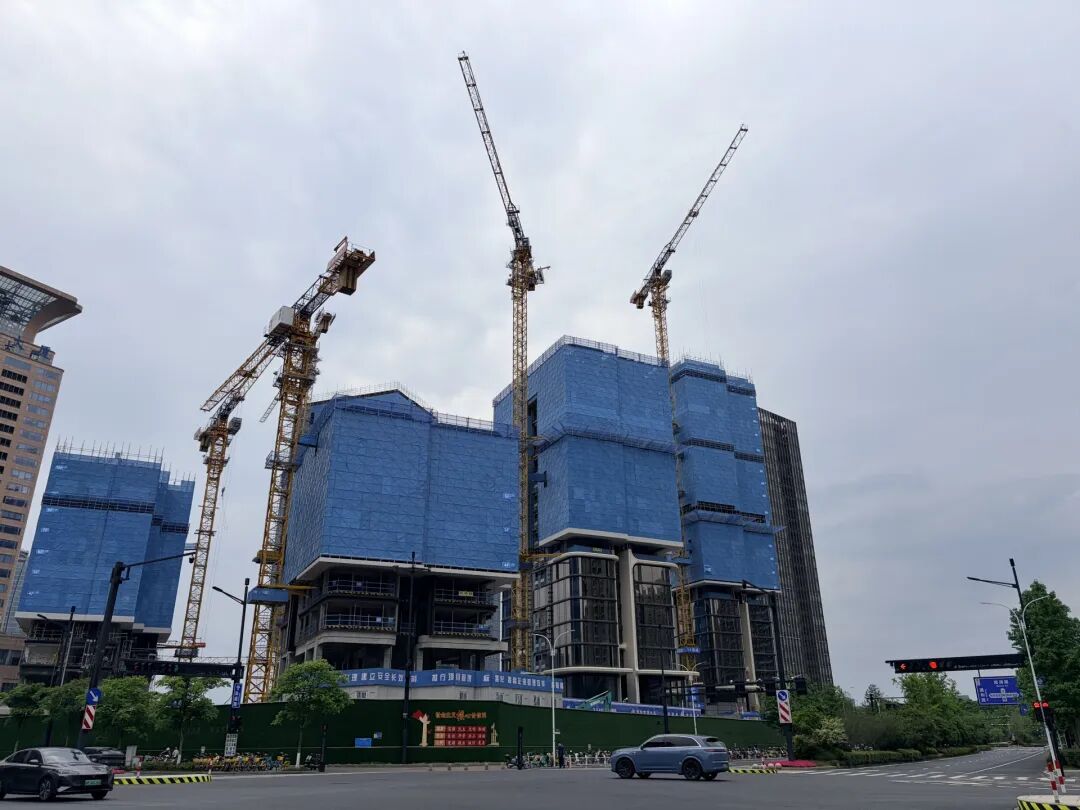 杭州“豪宅六小龙”扎堆入市,有楼盘要验资3800万才能看房,谁在买?|杭州市_新浪财经_新浪网
