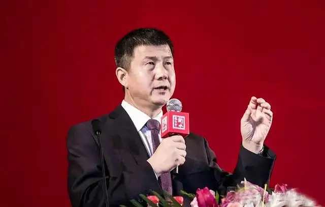 王占刚