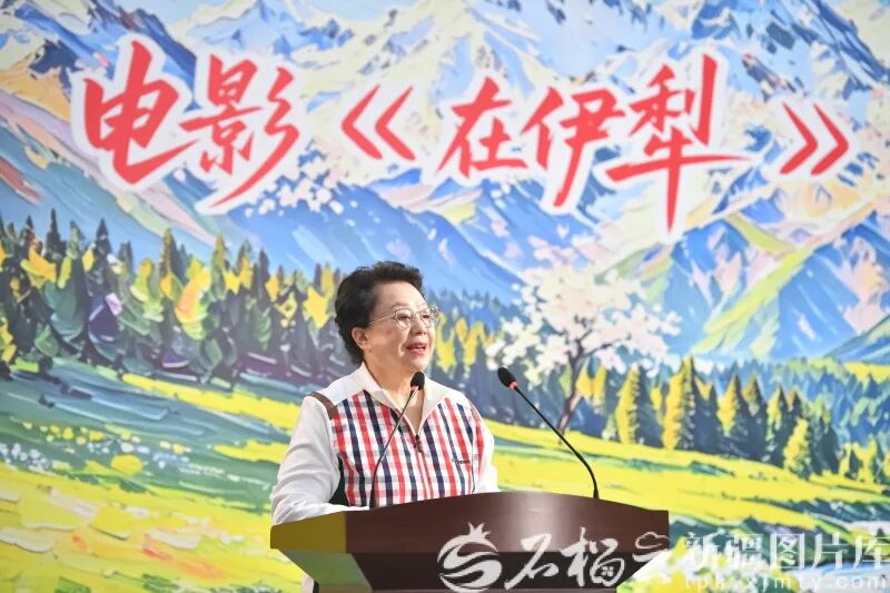 ▲5月18日，编剧景宜就影片创作发言。