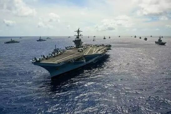 ▲ 美国海军 “卡尔・文森” 号（USS Carl Vinson）航母编队（图源/美国空军）