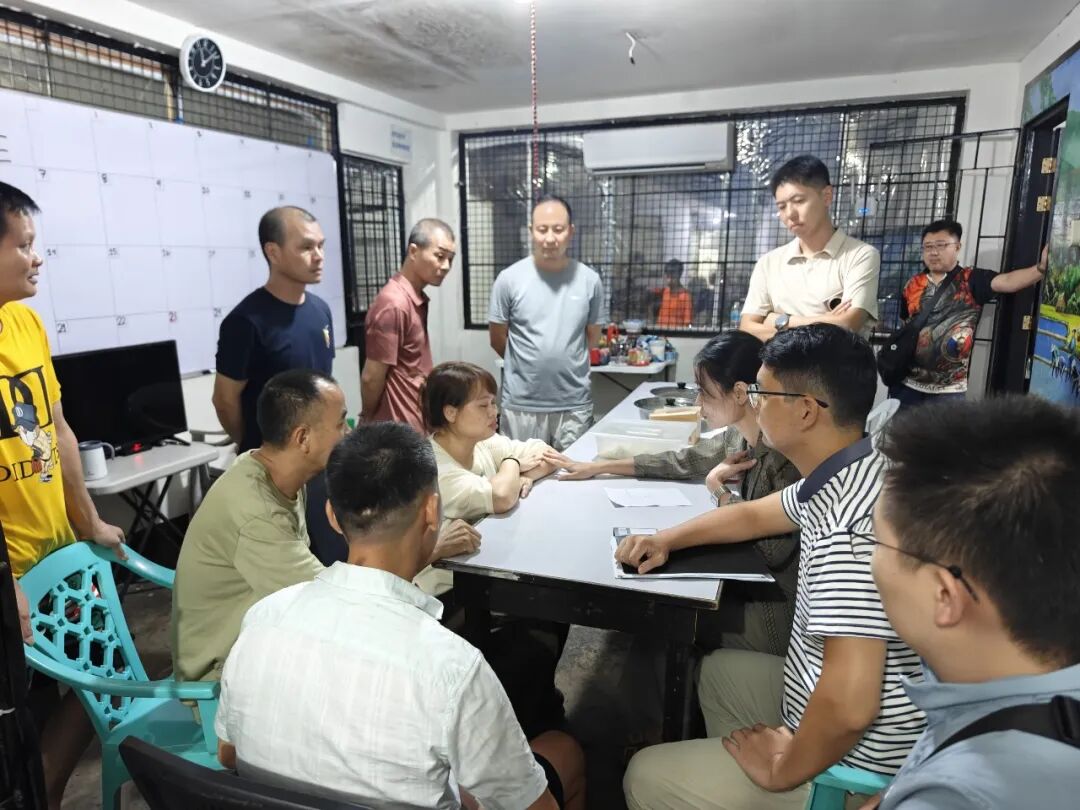 64名被菲方羁押的中国公民获释