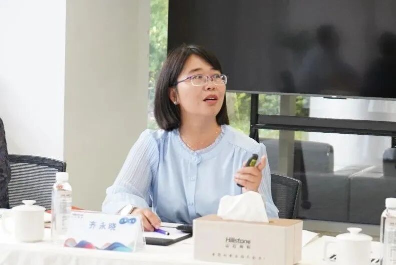 图注：上海电力大学人工智能学部党委副书记 齐永晓