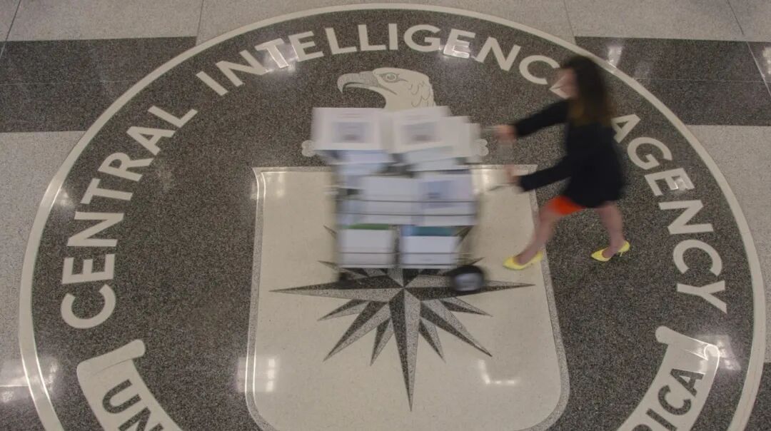 美國中央情報局(CIA)與