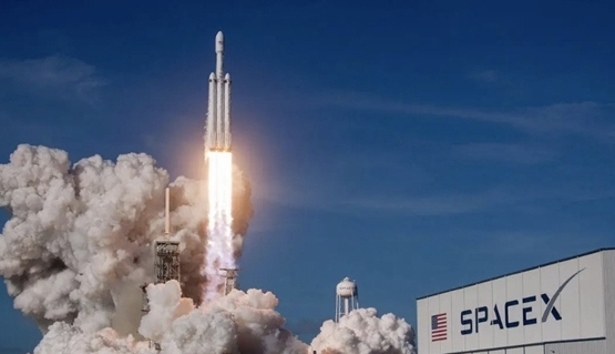 马斯克旗下企业SpaceX及xAI被告扰民 数据中心供电厂持续发出噪音