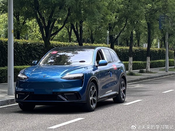 问界M6 EV后驱低配版现身：配车内激光雷达、预计24.98万起