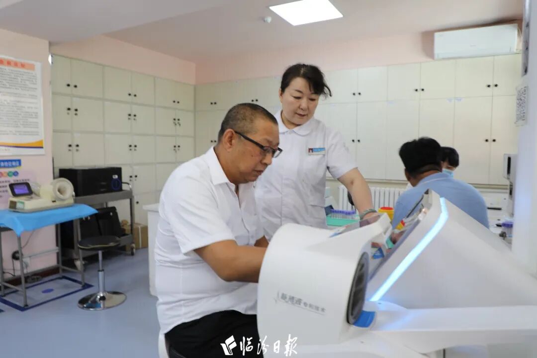王英泽，临汾热血“的哥”！