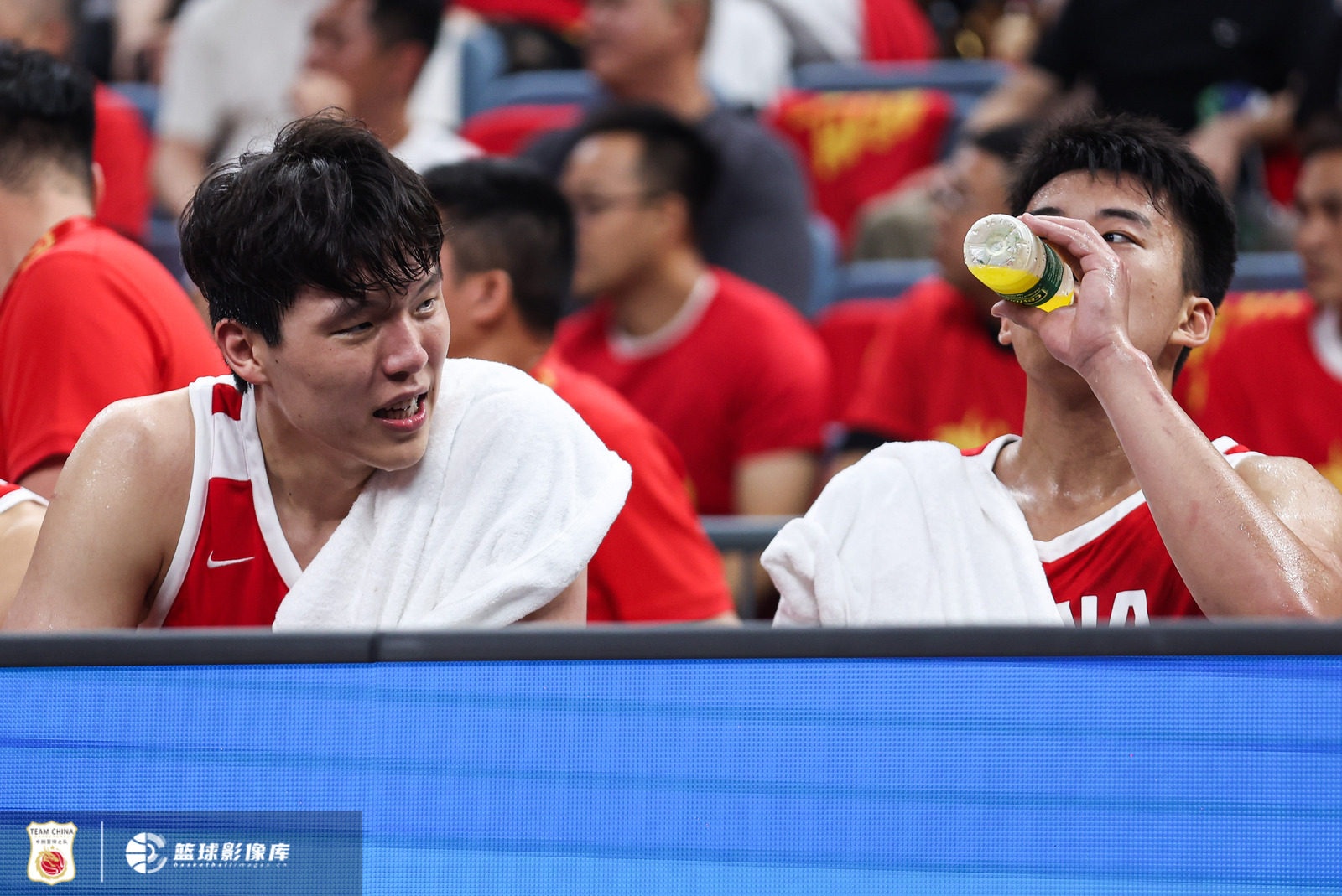 媒体人：王俊杰和杨瀚森都难受&有点急 后者效果真不一定有徐昕好