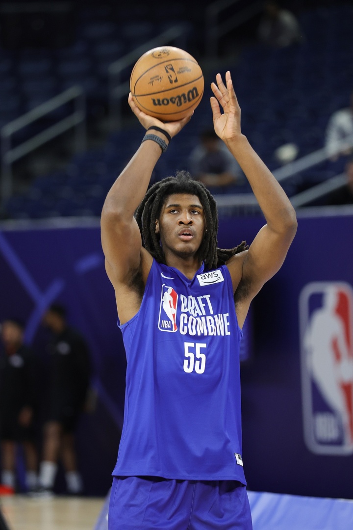 奎因坦斯：想成长为全明星级别球员 最喜欢的马刺球员是邓肯