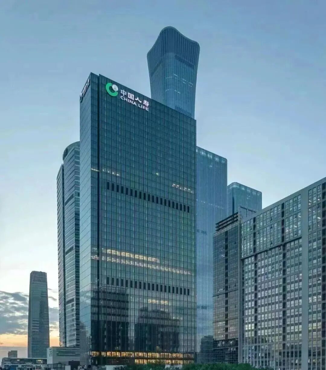 Z13地块建成的国寿金融中心