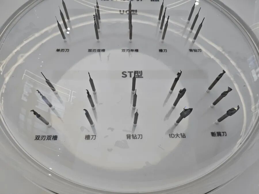 图为鼎泰高科生产的PCB钻针。程浩摄