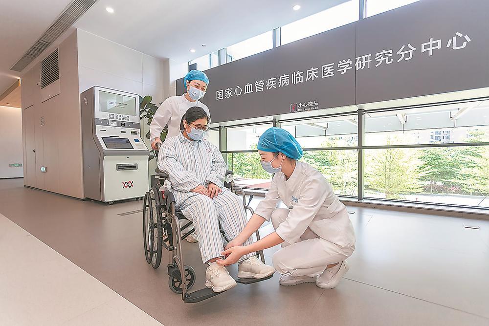 关于307医院老年人看病代挂号外地患者全程陪护，就医少走弯路的信息