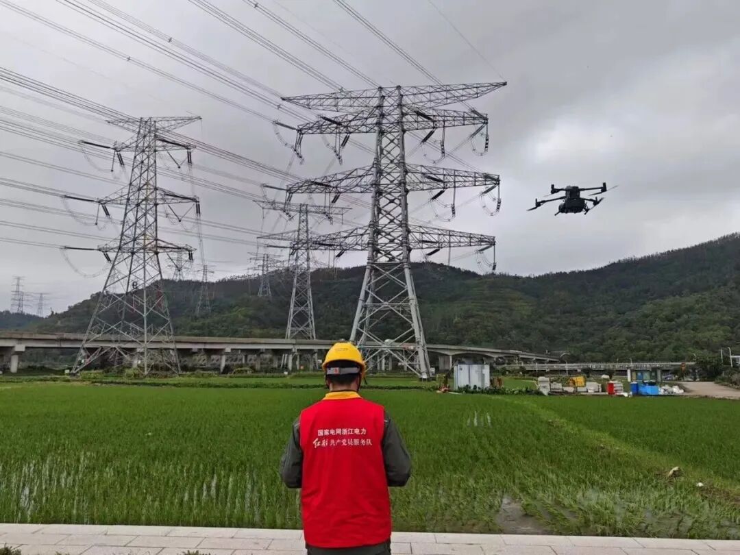 大疆氢航 M400 氢电无人机：大范围灾情勘察的千里眼