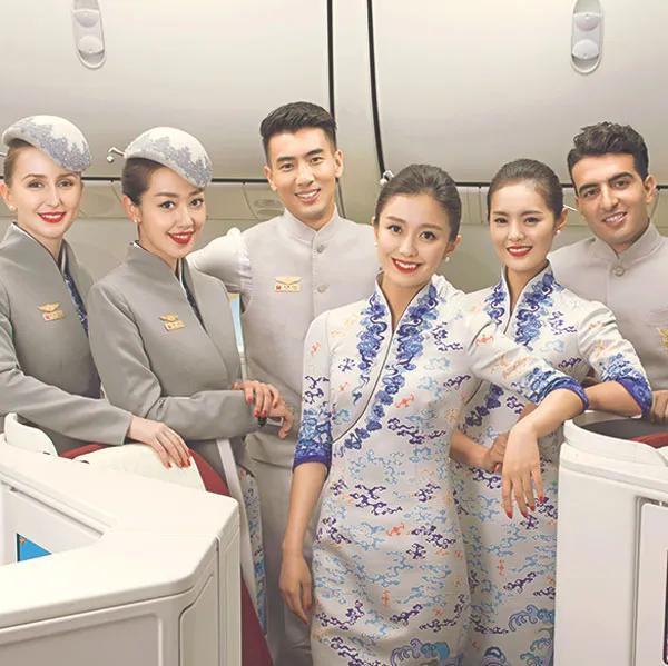 海南航空第五代制服系列——海天祥云 图片来源：海航官网