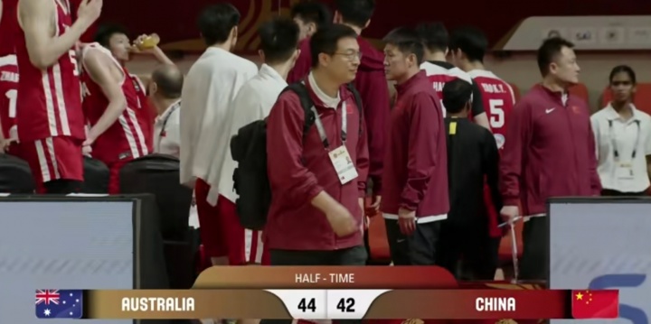 难解难分!张懿赵杰12分 张宇辰10分 中国U18半场落后澳大利亚2分_新浪竞技风暴_新浪体育_新浪网