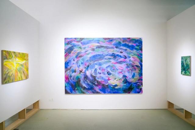 你多久没好好看一幅画了?上海这个艺术展不给标签,让观众自己“读”出答案_新浪财经_新浪网