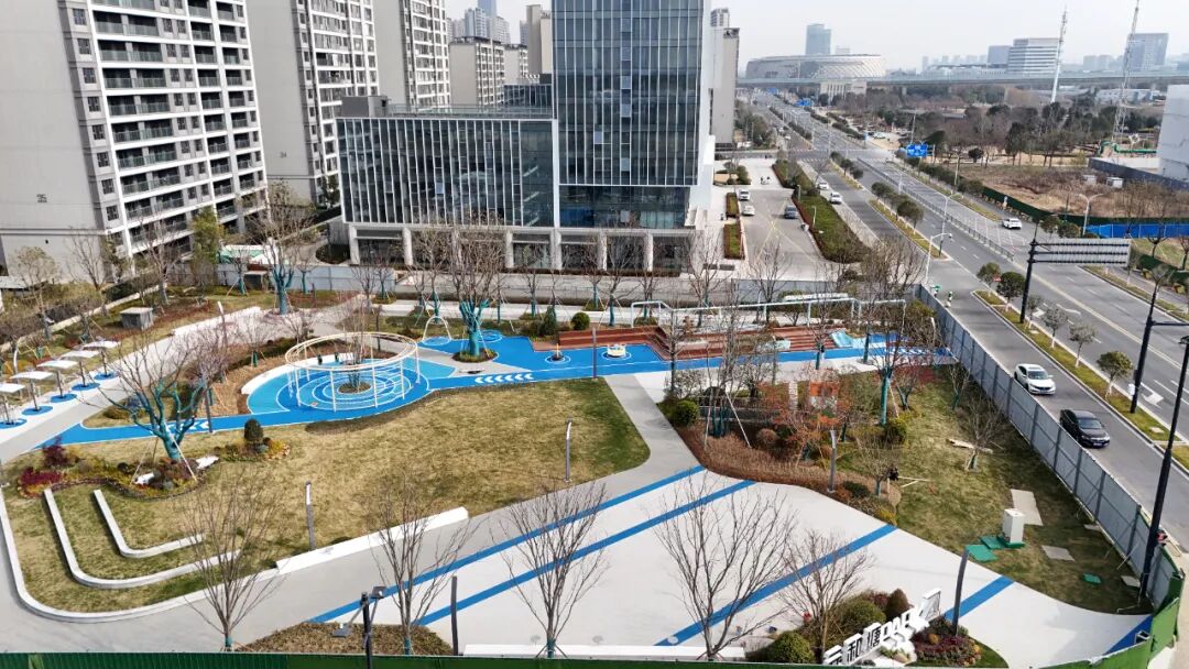 向三十进发·以实干作答｜焕新底蕴风貌、擦亮功能品质，加速内涵式发展_新浪财经_新浪网