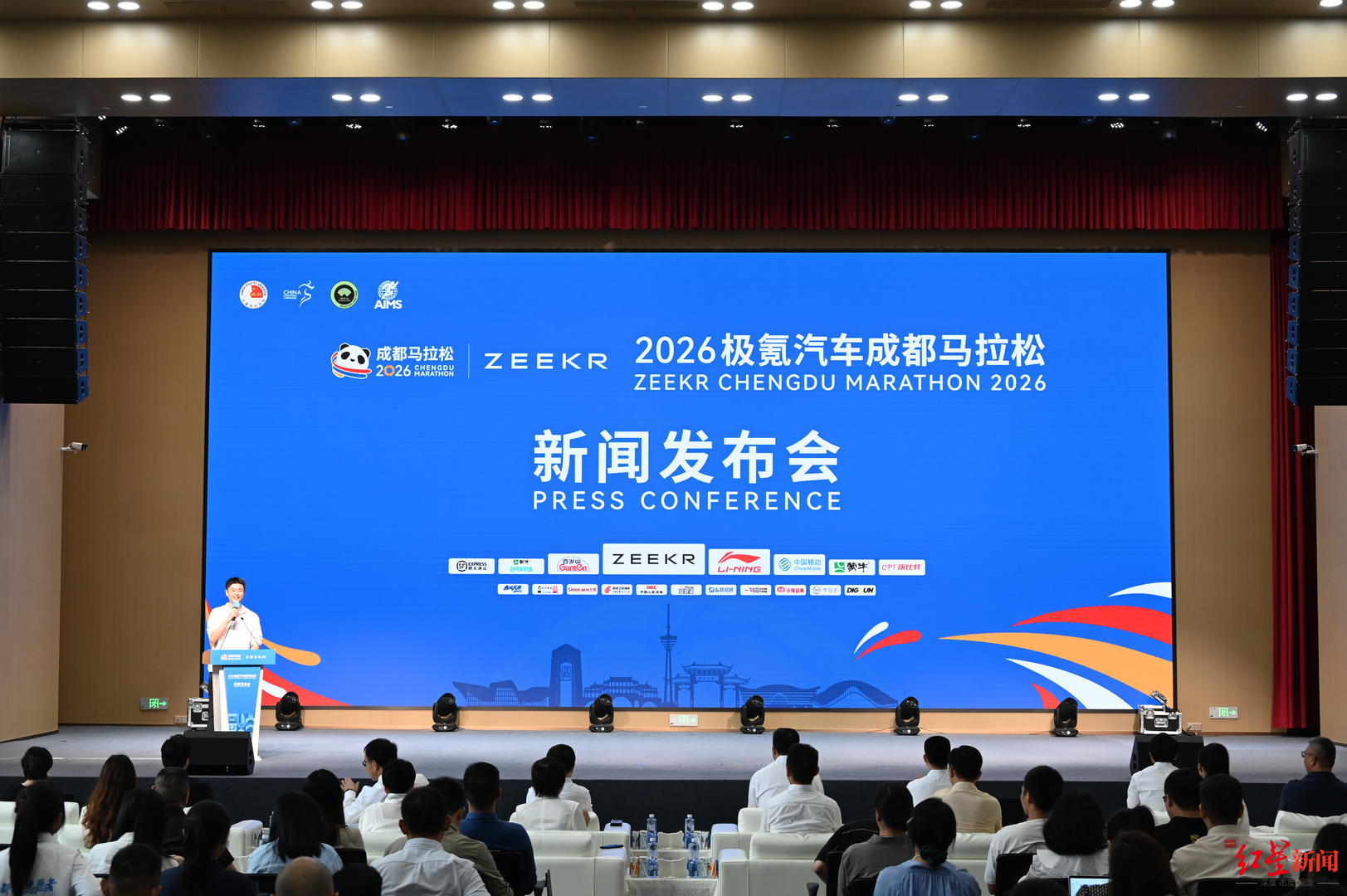 民声入耳 治理入心！从细节看2026成都马拉松的“城市相处之道”