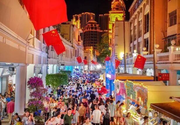 《中山老城区——深中通道开通后第一个国庆节》