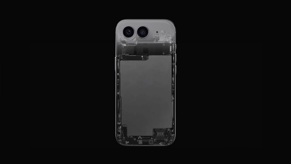 iPhone Air 2细节曝光：薄至5.2mm，加镜头还能塞更大电池_新浪科技_新浪网
