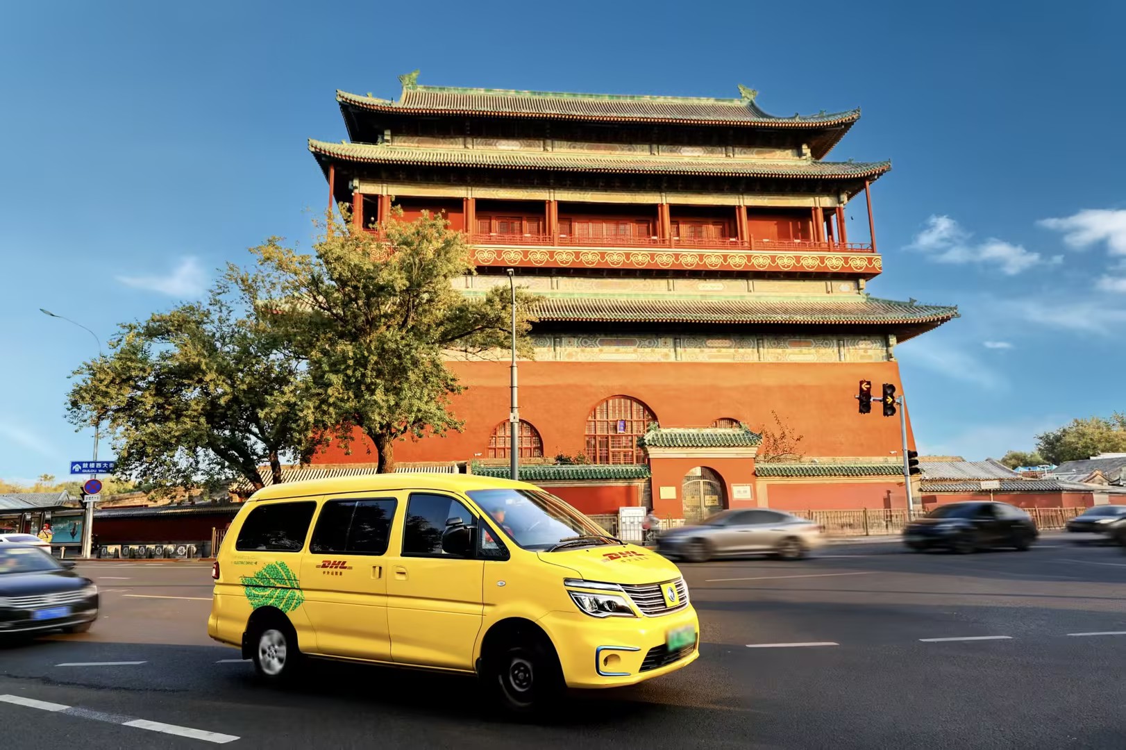 DHL 快递中国区派送车队电气化比例超过 30%