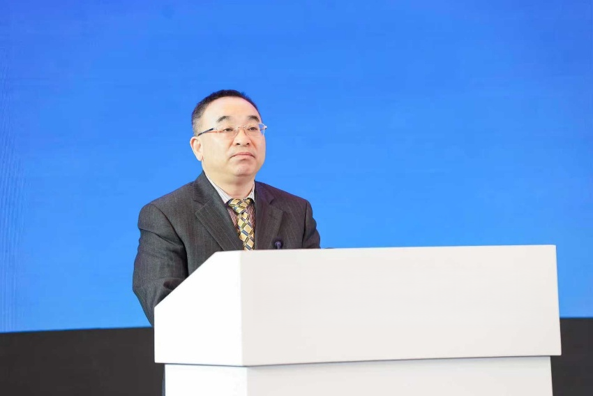王文灵被双开