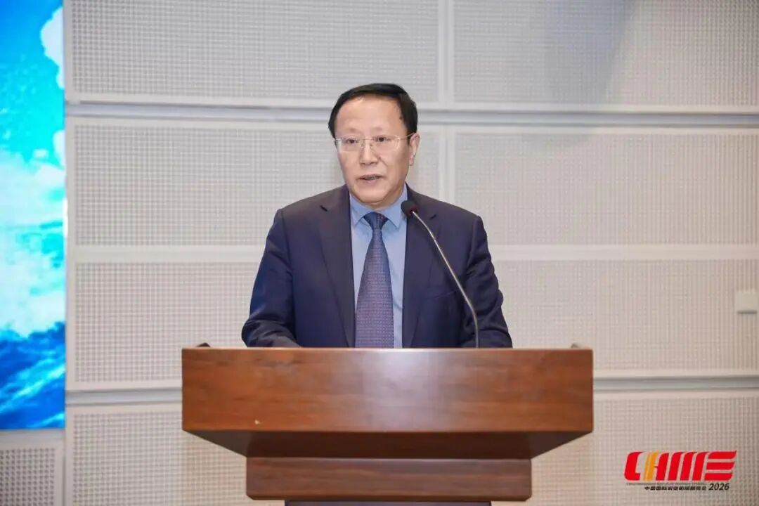中国农业机械流通协会会长范建华