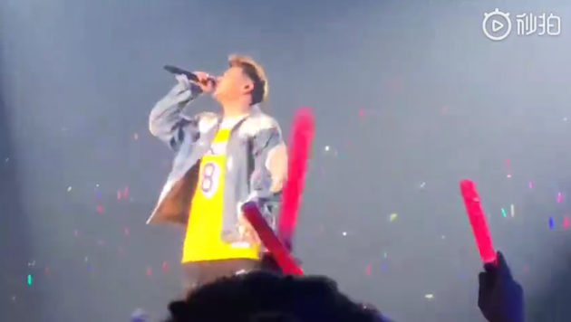 潘玮柏演唱穿科比球衣喊Kobe