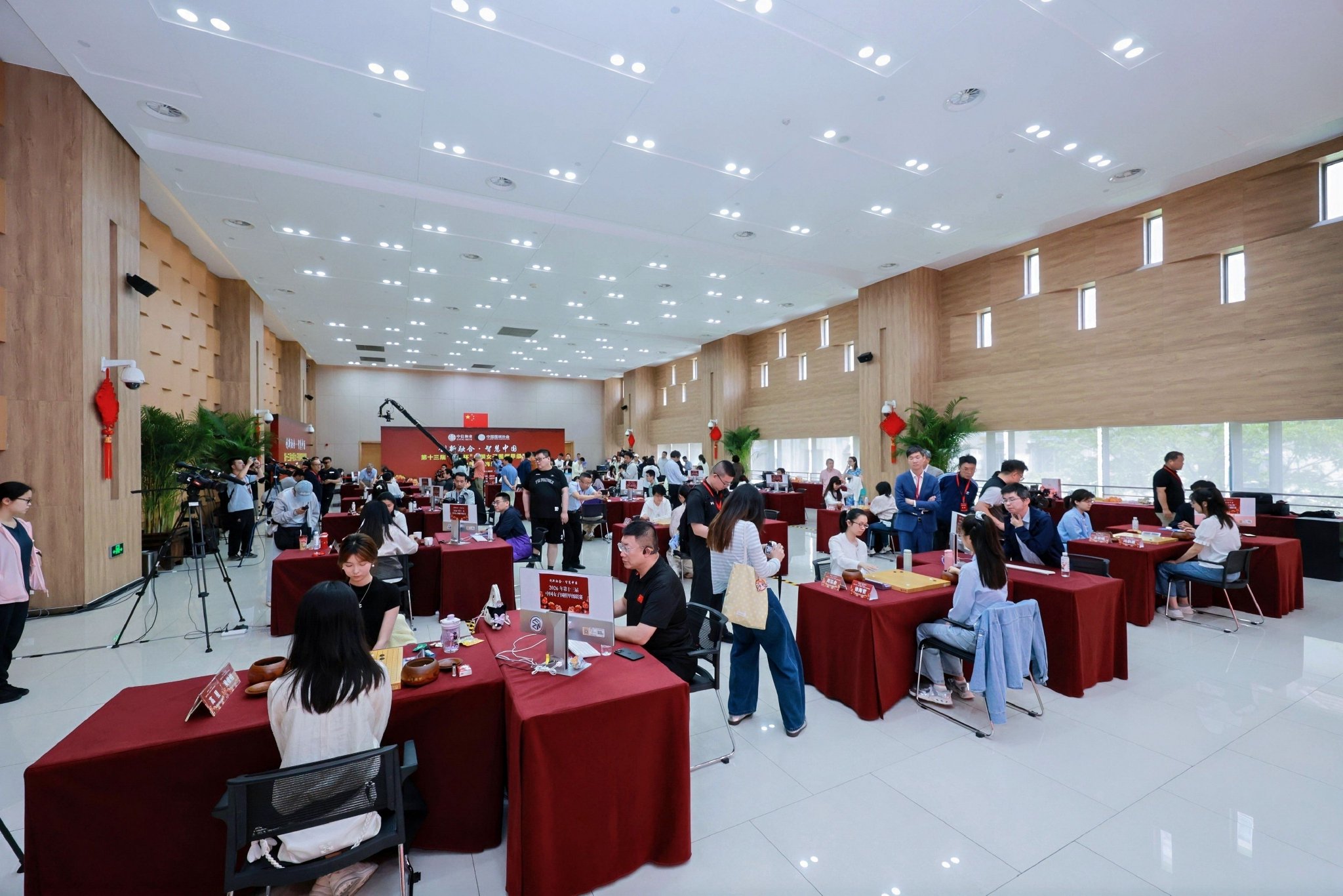 中信杯女甲联赛卫冕冠军成都出师不利 升班马齐发力