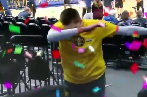 约老师 载歌载舞的各种High爆