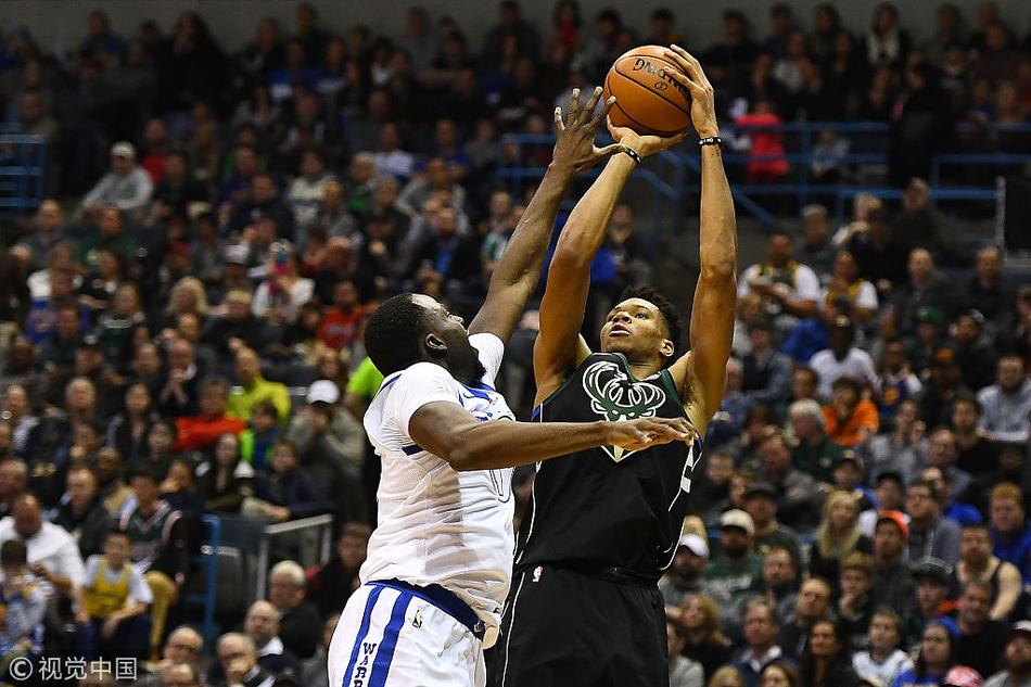 格林防守字母哥