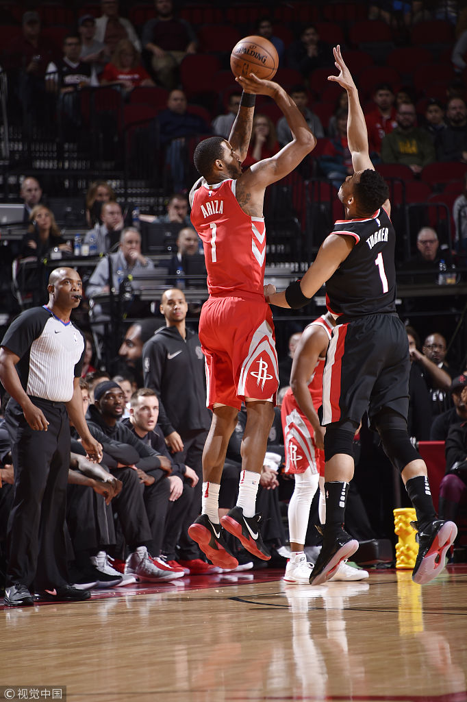 阿里扎三分出手