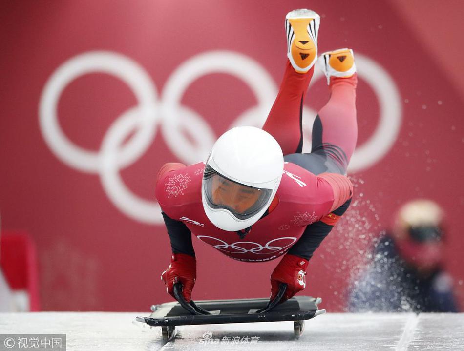 俯式冰橇耿文强训练备战