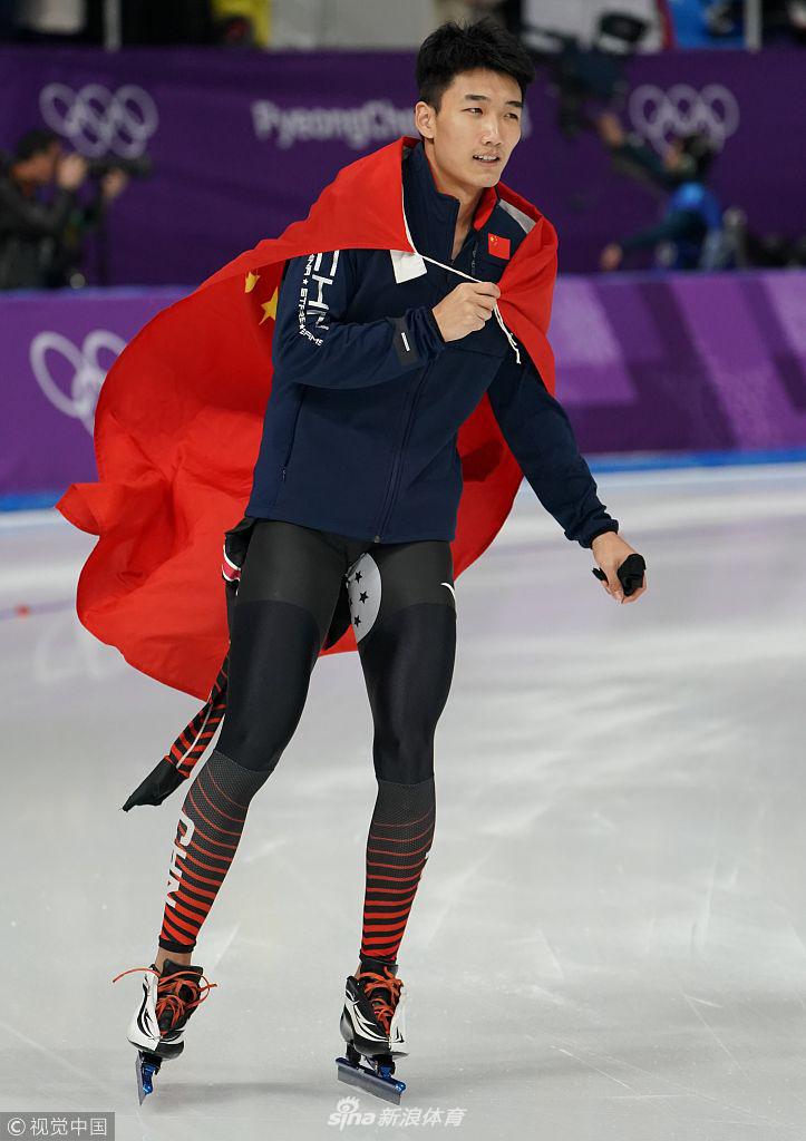 速度滑冰男子500米高亭宇摘铜
