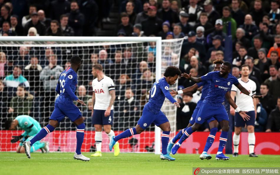 切尔西庆祝破门