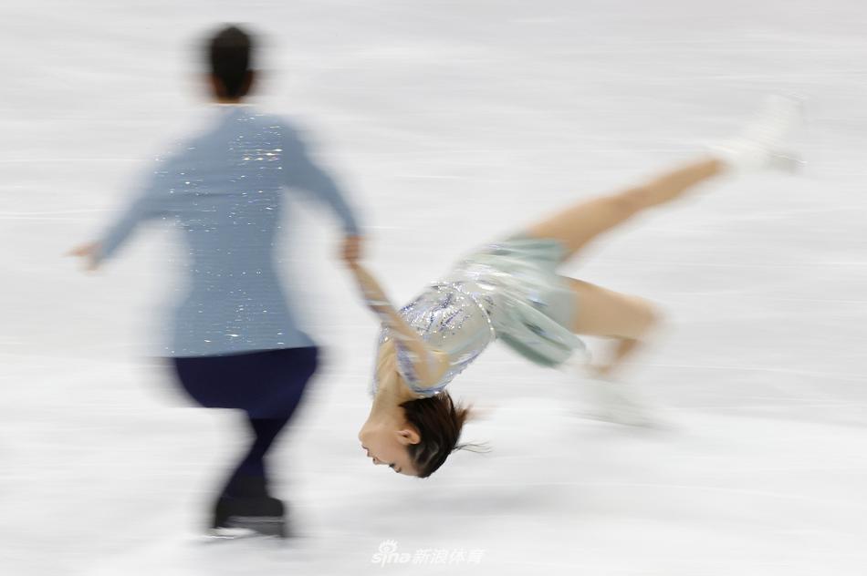 花滑四大洲赛隋文静/韩聪夺冠 彭程/金杨亚军