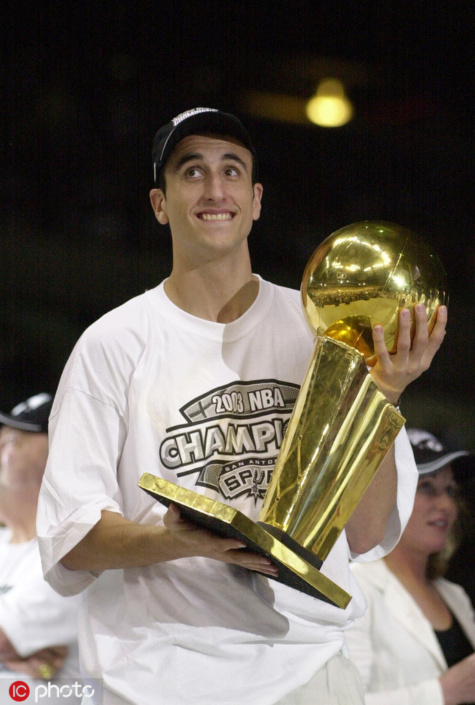 一组图看完马努16年NBA生涯！绝境妖刀斩群魔+手擒蝙蝠成经典