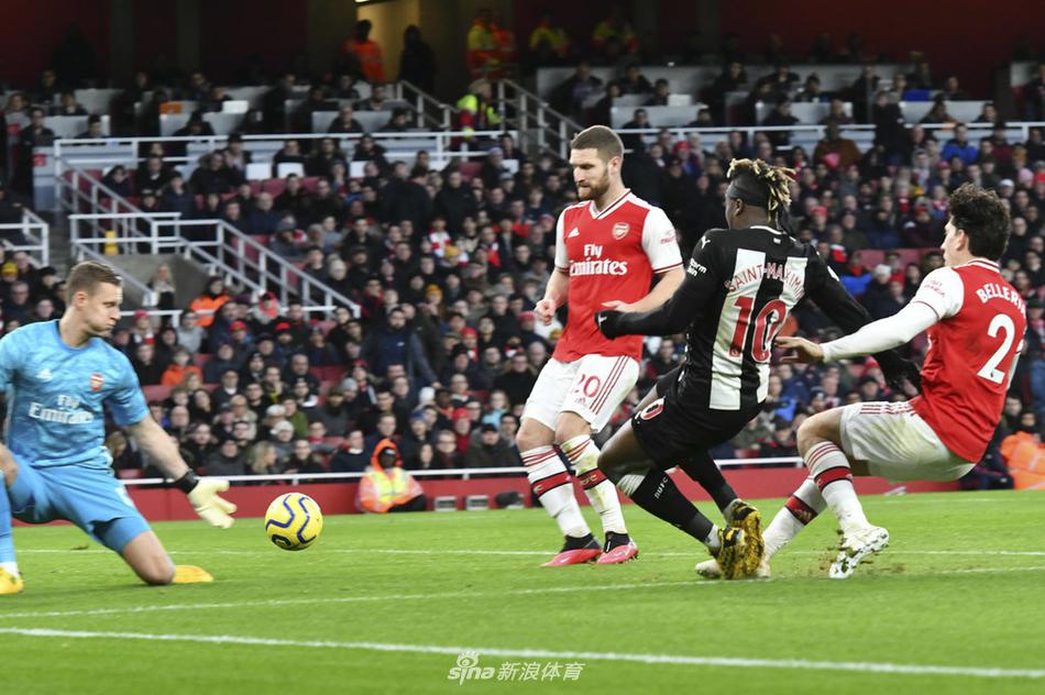 [英超]阿森纳4-0纽卡斯尔