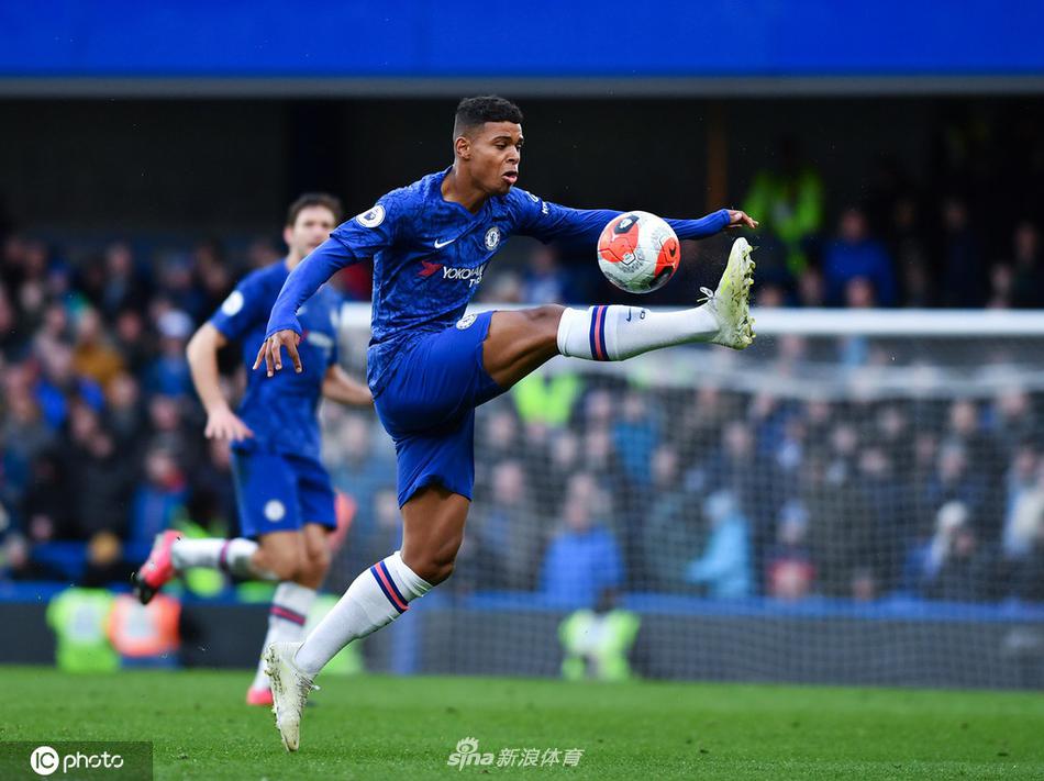 [英超]切尔西4-0埃弗顿