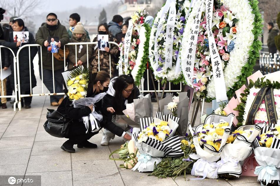 北京首钢男篮前队长吉醋返炕峋傩