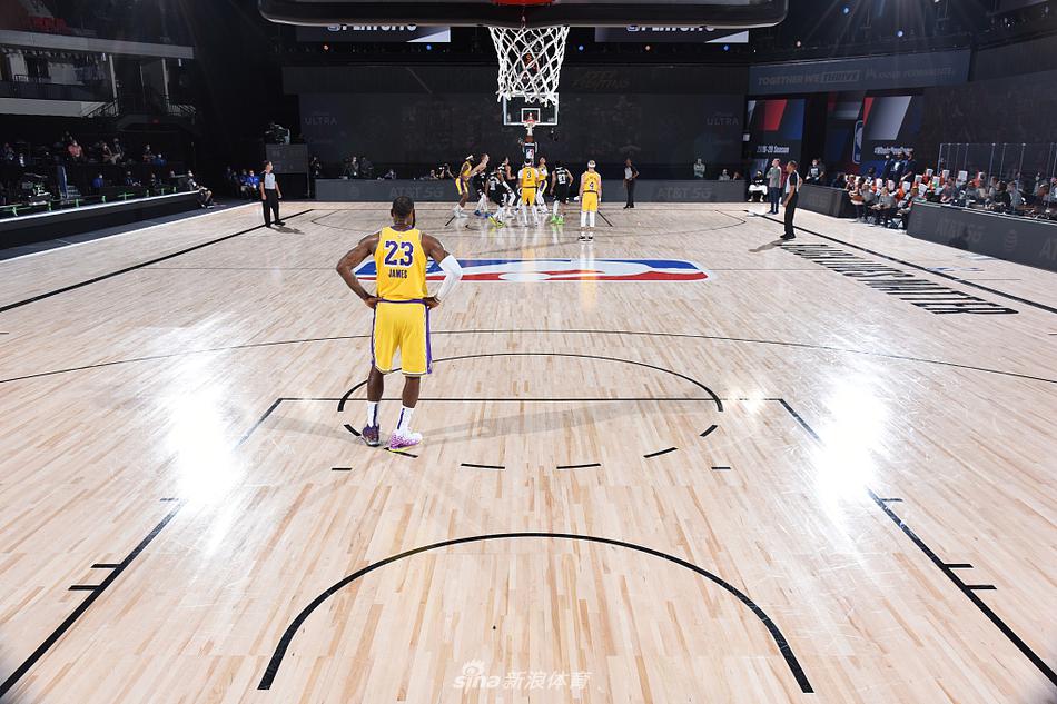 [NBA西部决赛]湖人114-108掘金 浓眉哥34分詹皇准三双